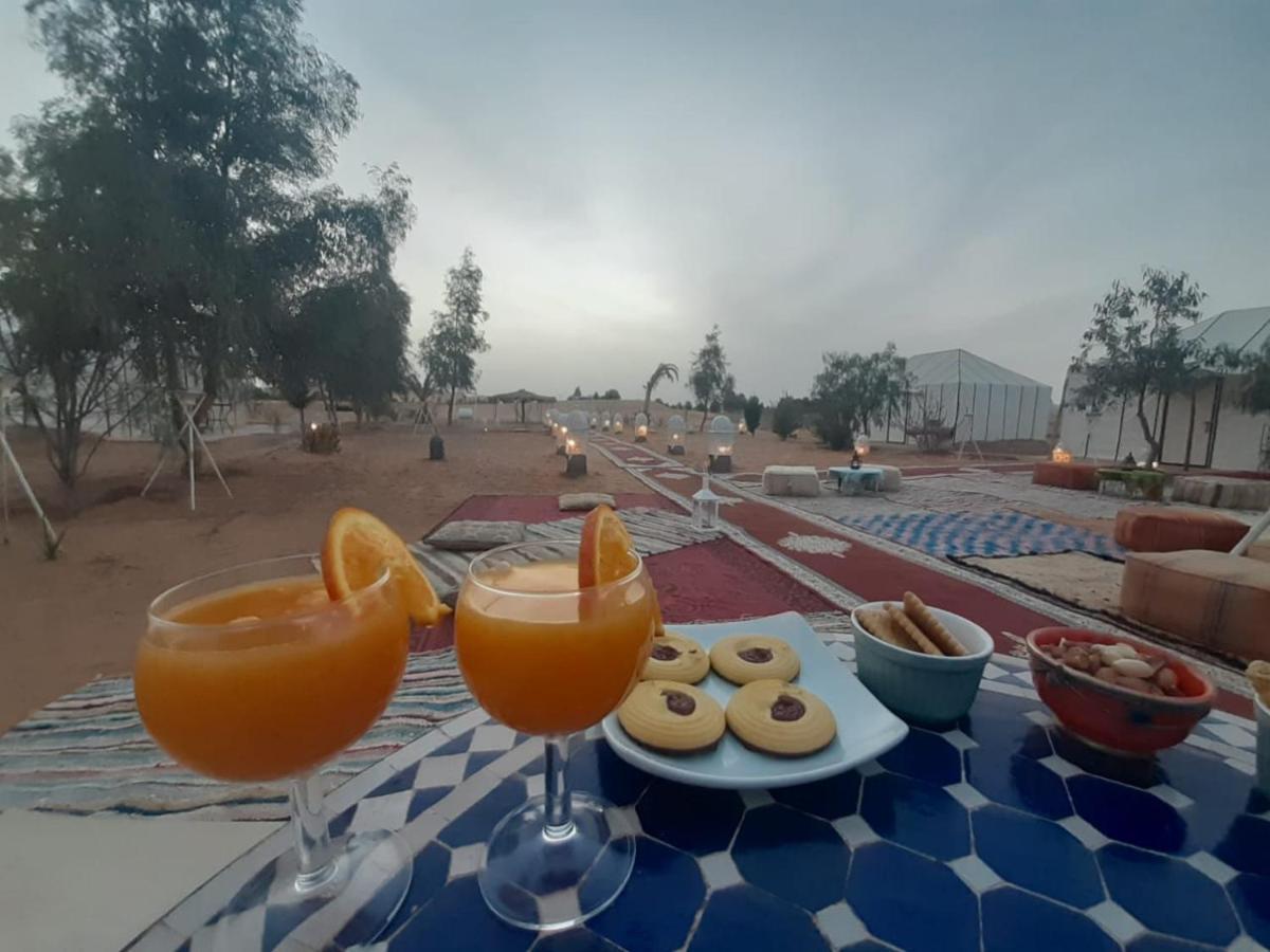 Отель Berber Camp Мерзуга Экстерьер фото