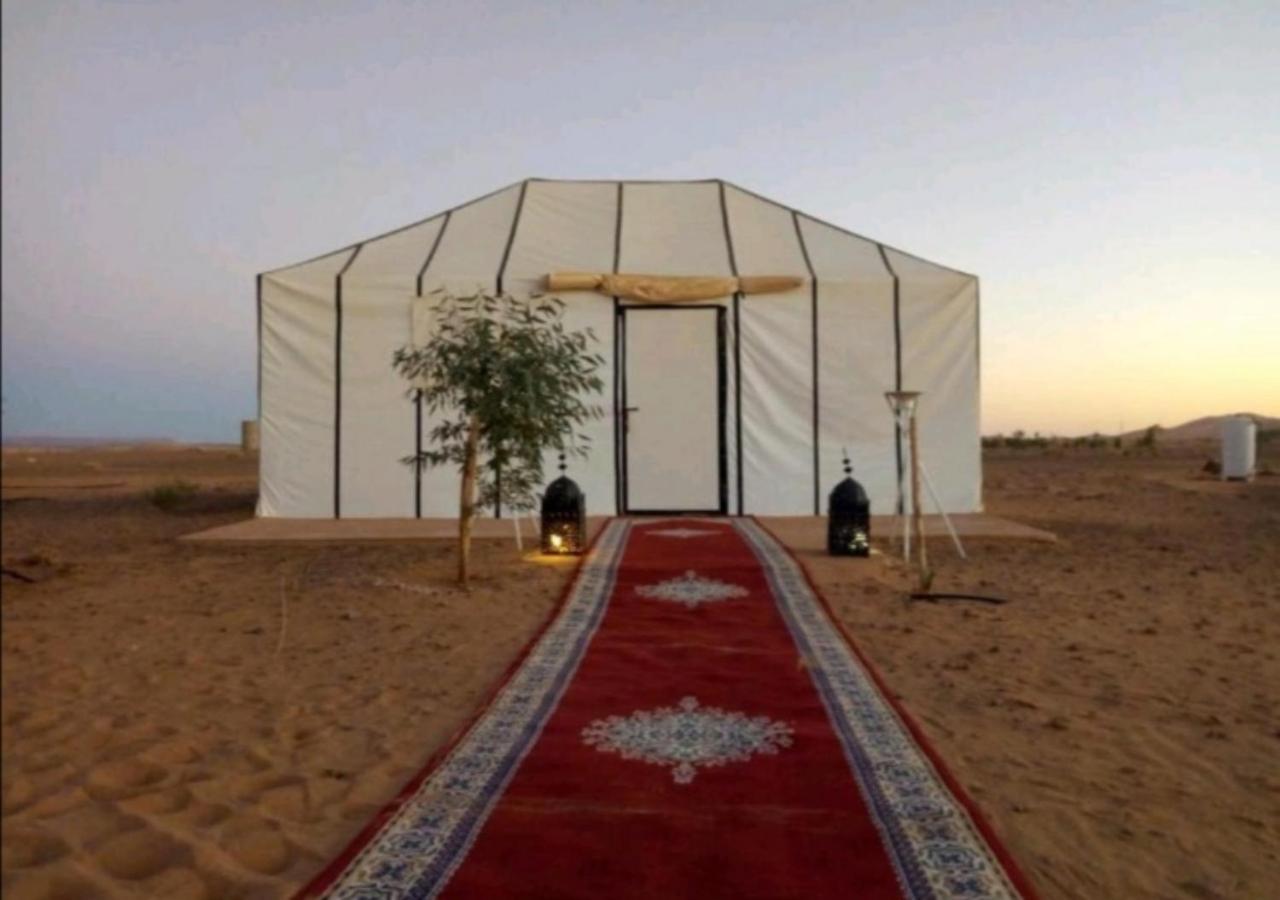 Отель Berber Camp Мерзуга Экстерьер фото