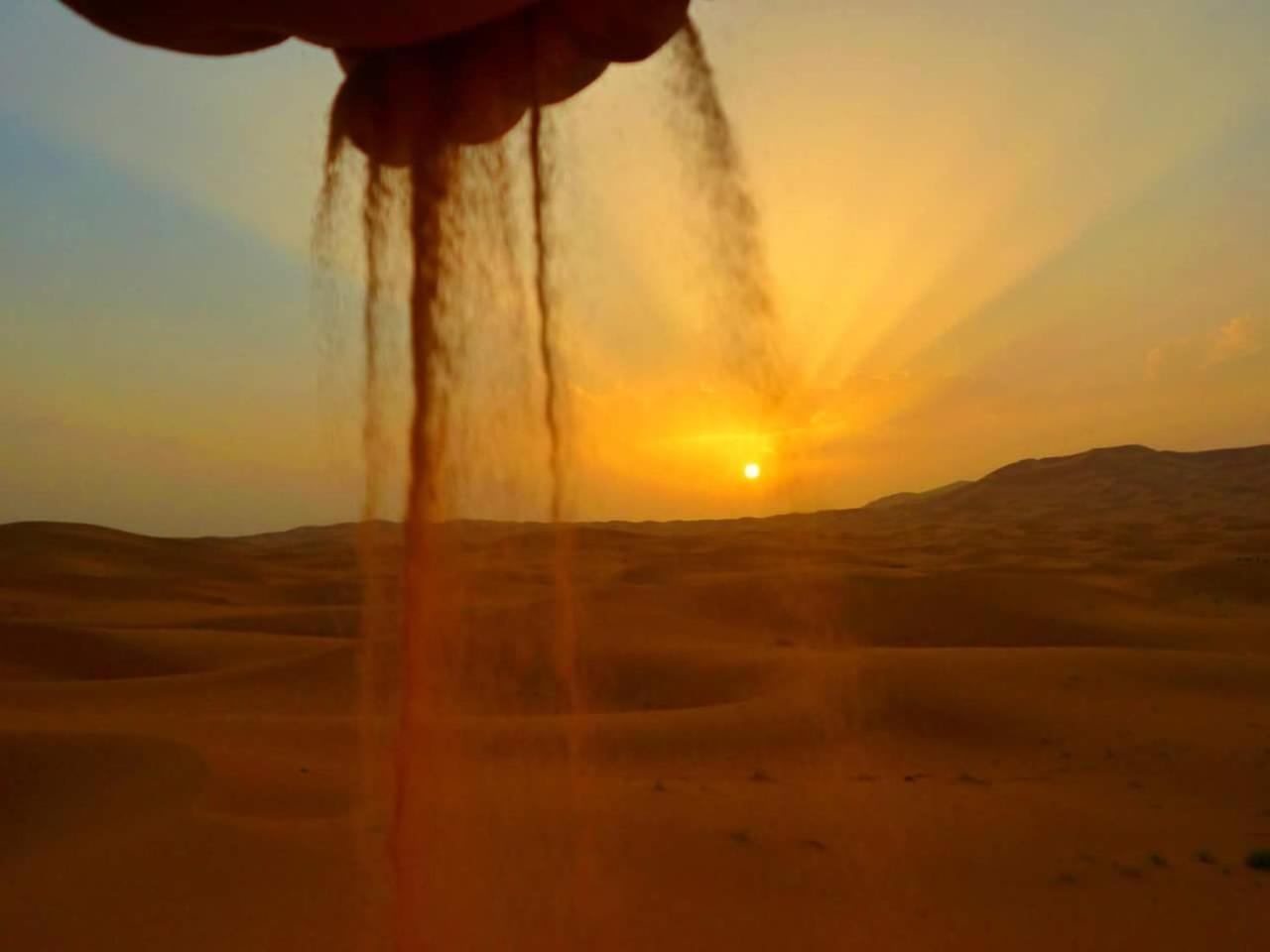 Отель Berber Camp Мерзуга Экстерьер фото